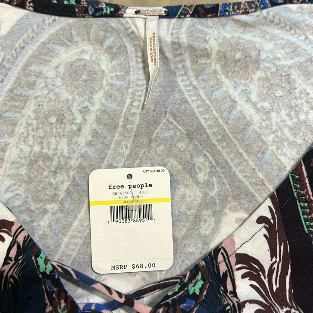 Free People Women’s LS  Lace-Up Scoop Neck Blue Paisley Bodysuit Size Medium NWT